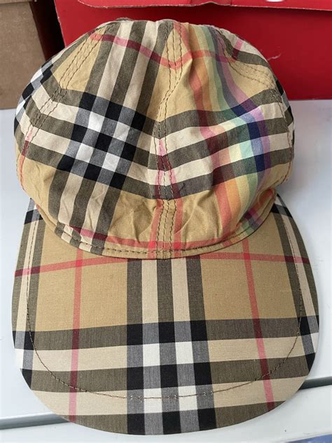 burberry rainbow cap